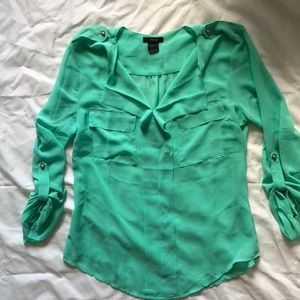 Blouse with front pockets